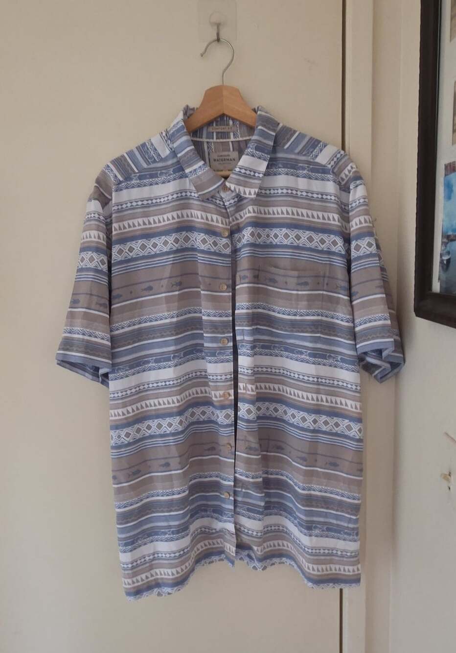 Quiksilver Waterman Button-Up Shirt Size L Blue Patterned Short Sleeve